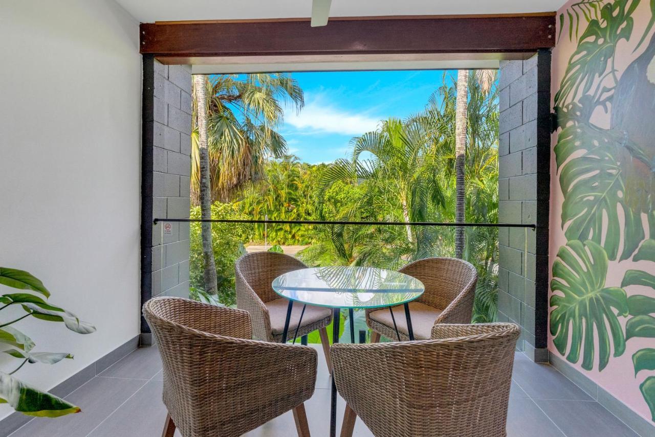 The Palms At Palm Cove Exterior foto