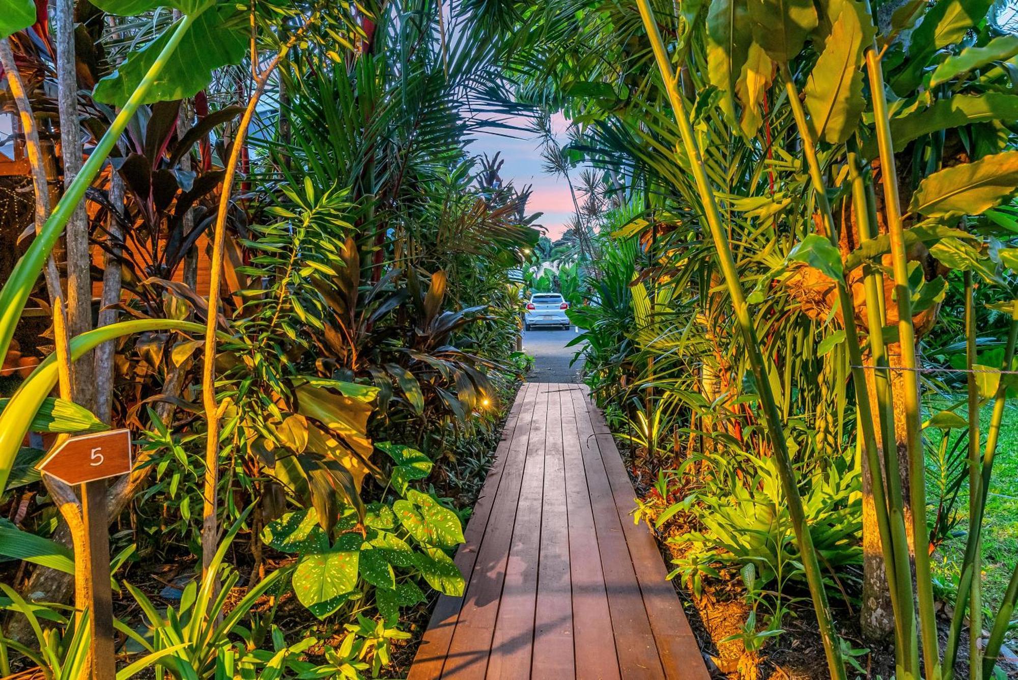 The Palms At Palm Cove Exterior foto